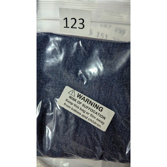 Levis Men Jeans 36x26 505 Straight Regular Fit Medium Wash Denim Zip Fly - Picture 14 of 14